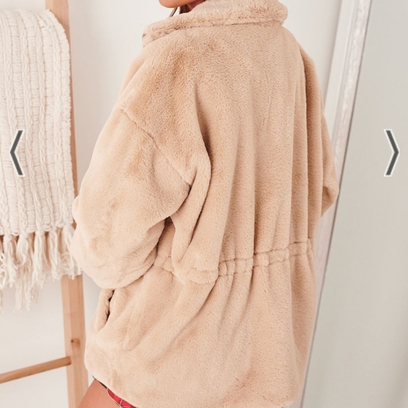 Fux fur coat - Picture 2 of 7